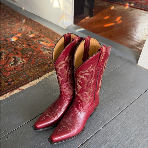 Shyanne Shoes - 🍒🇺🇸Shyanne Red Western Embroidered Leather Boots